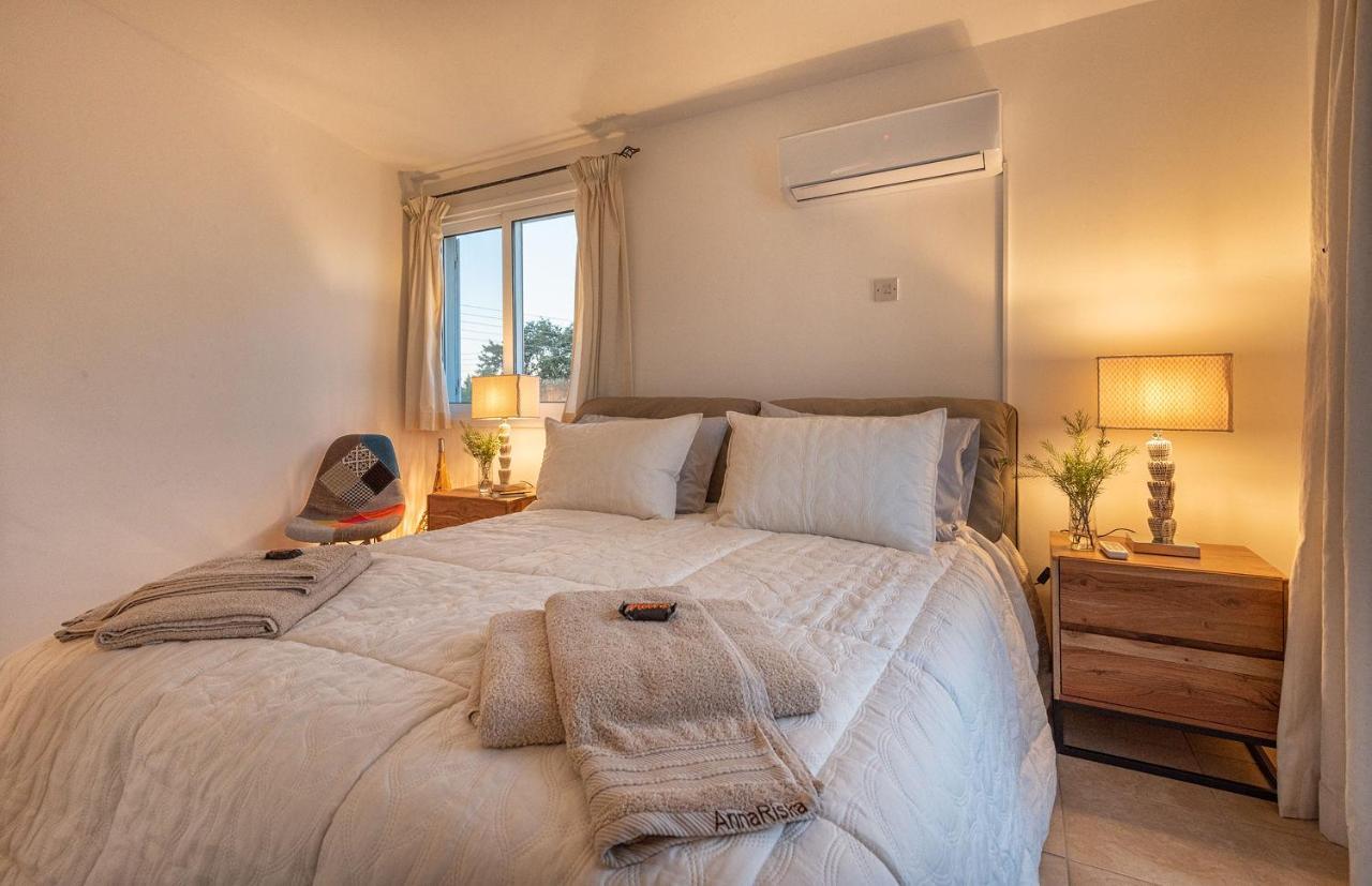 Akamas Sunset Bohemian Chic Apartment By One Villas Polis ภายนอก รูปภาพ
